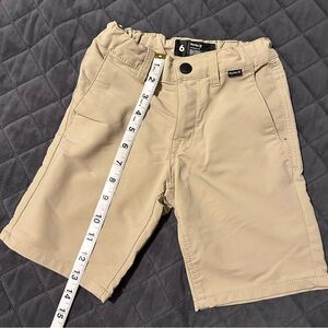 Hurley khaki shorts- boy 6